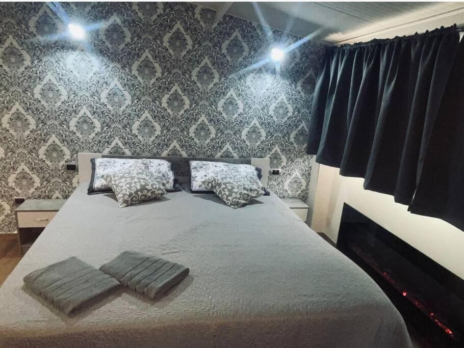 Suites Grey In Centro Randazzo Dış mekan fotoğraf